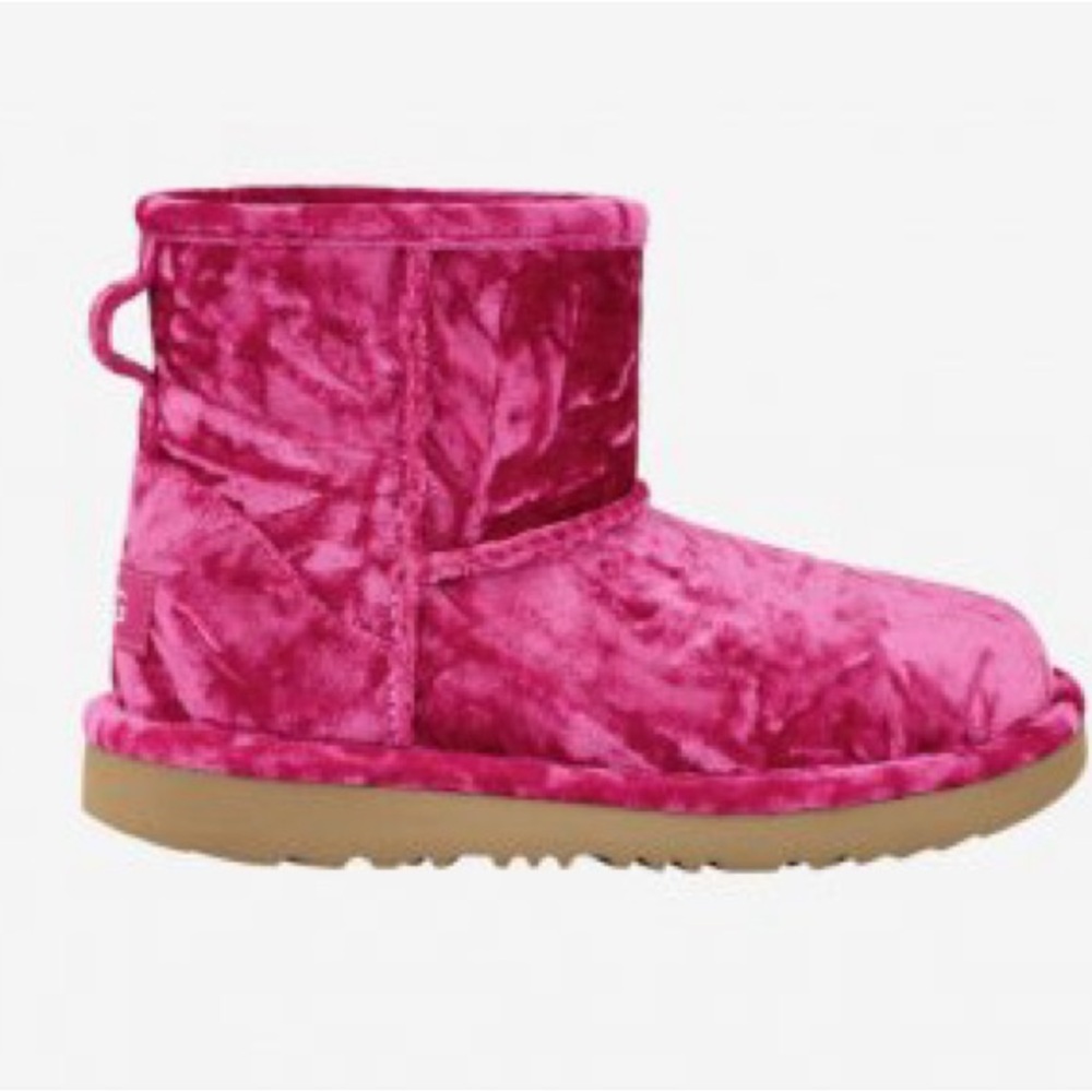 UGG Mini II Velvet Boot Booties Pink